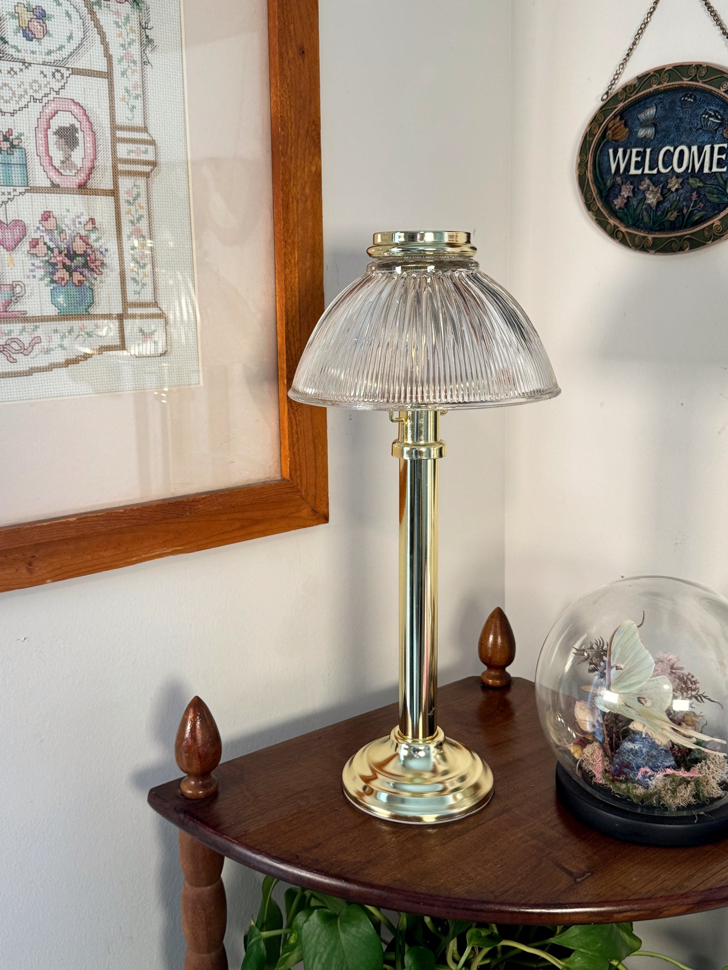 Vintage Brass Candle Lamp with Glass Shade – Spring Loaded Candle Stick Lamp