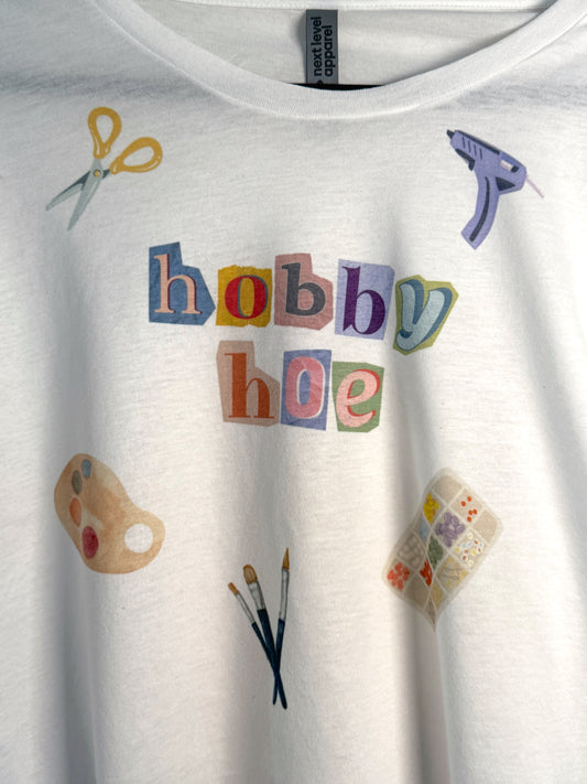 Hobby Hoe Cropped Tee | Graphic Crop Top