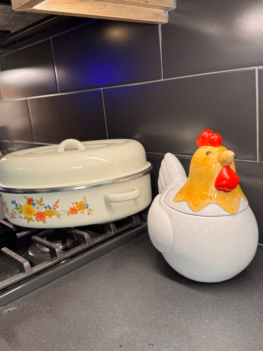 Vintage 1970s Ceramic Chicken Cookie Jar – Cargo Express Taiwan – Farmhouse Kitsch Decor