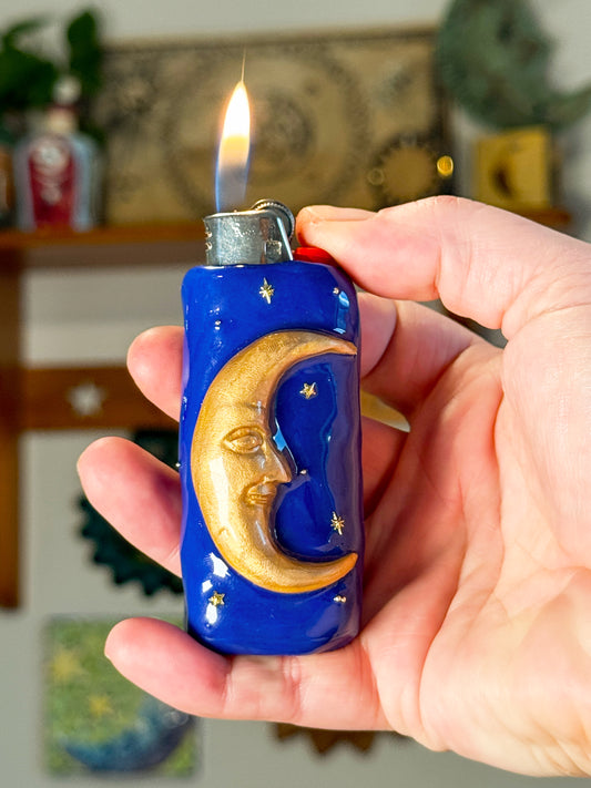 Handmade Celestial Moon Lighter Case Gold – Polymer Clay 90s Inspired Starry Night Cover