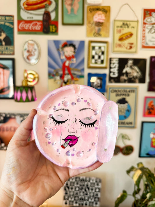 Smoking Moon Ashtray – Hand-Painted Celestial Moon Dish (5”)