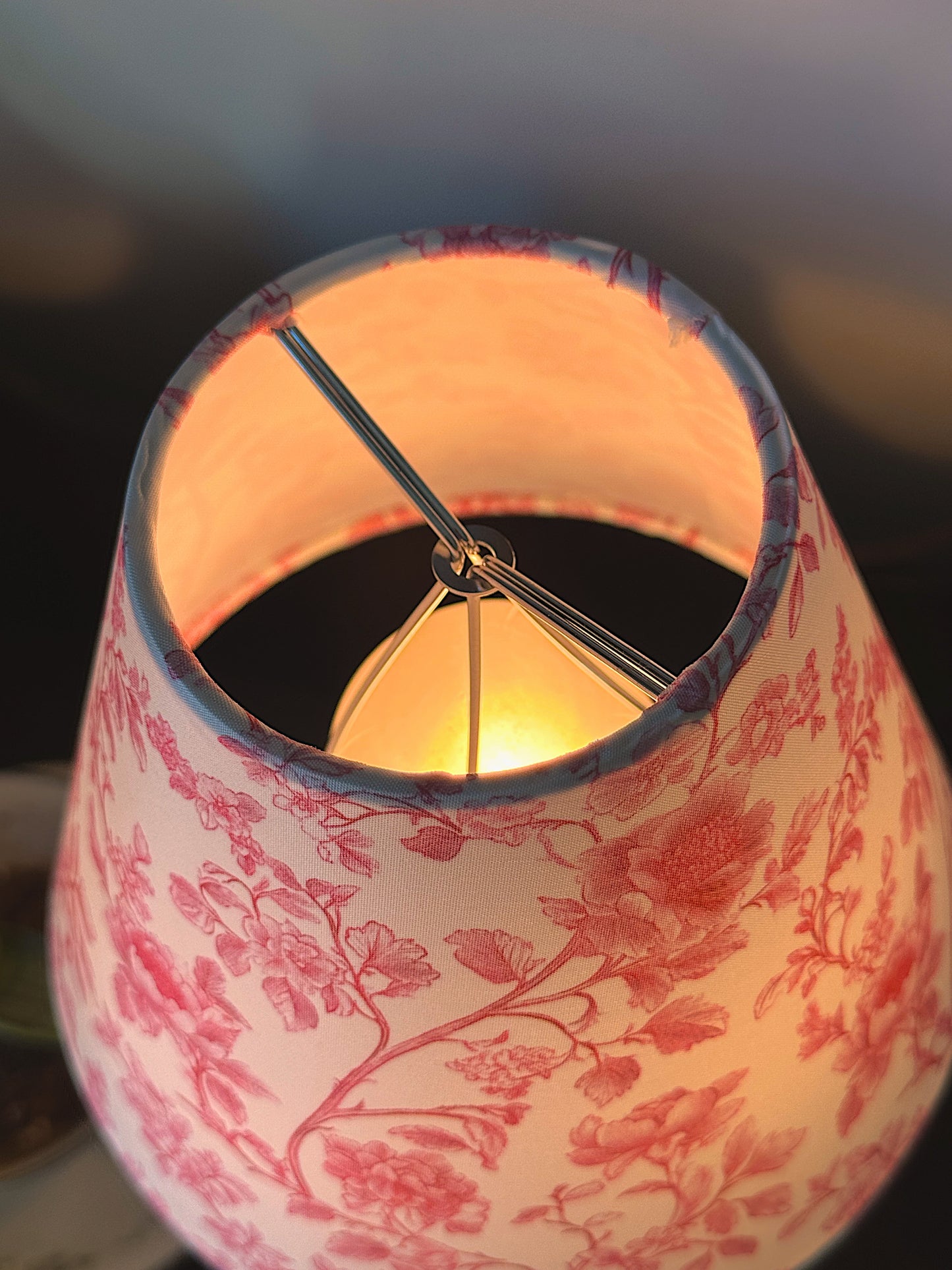 Vintage Hollywood Regency Brass Table Lamp – Palm Leaf & Fluted Column – 12"