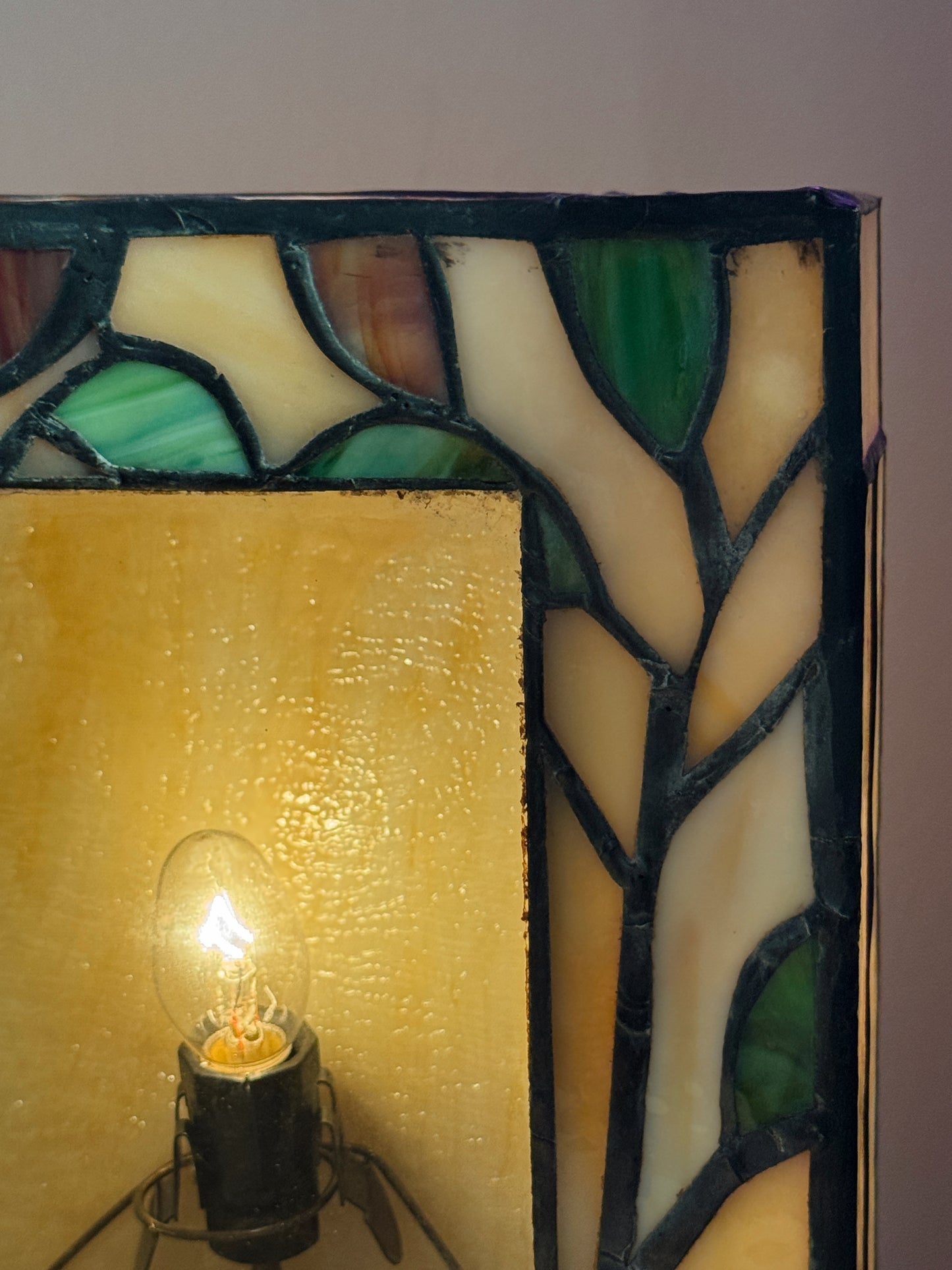 Vintage Stained Glass Accent Lamp | Arts & Crafts / MCM Style | Warm Amber Glow