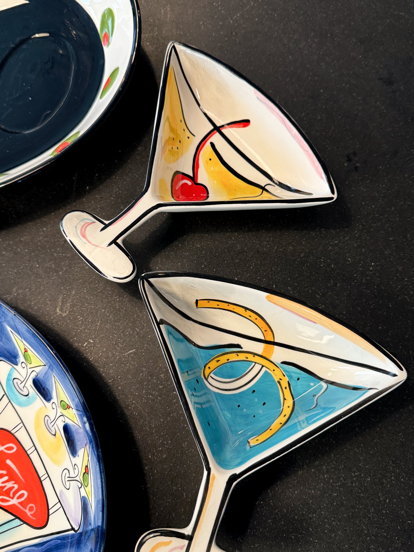 Vintage Martini Party Serving Set – 2 Hand-Painted Cocktail Trays + 4 Martini Glass Plat
