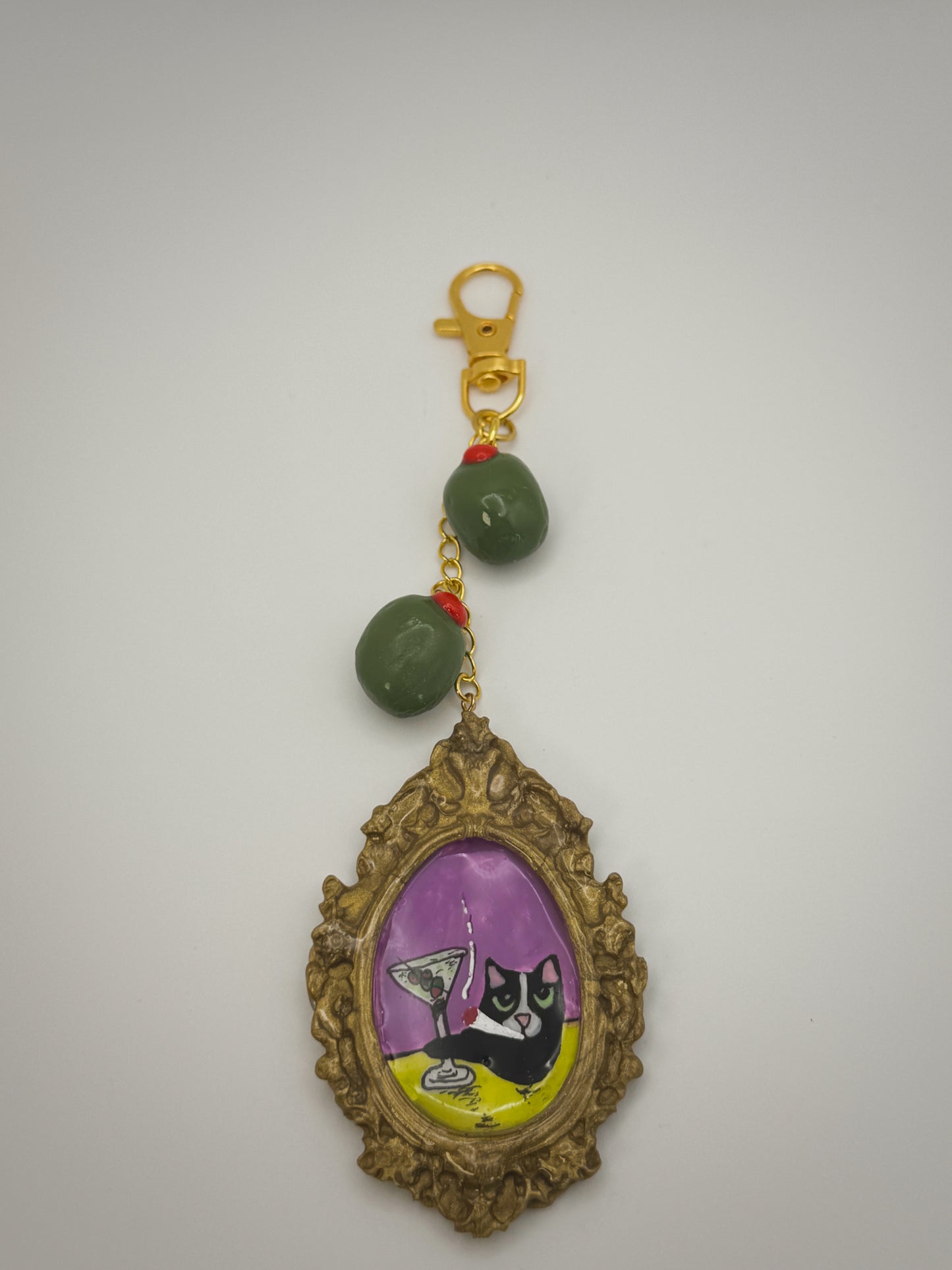 Vintage Frame Martini Cat Keychain – Handmade Polymer Clay Bag Charm