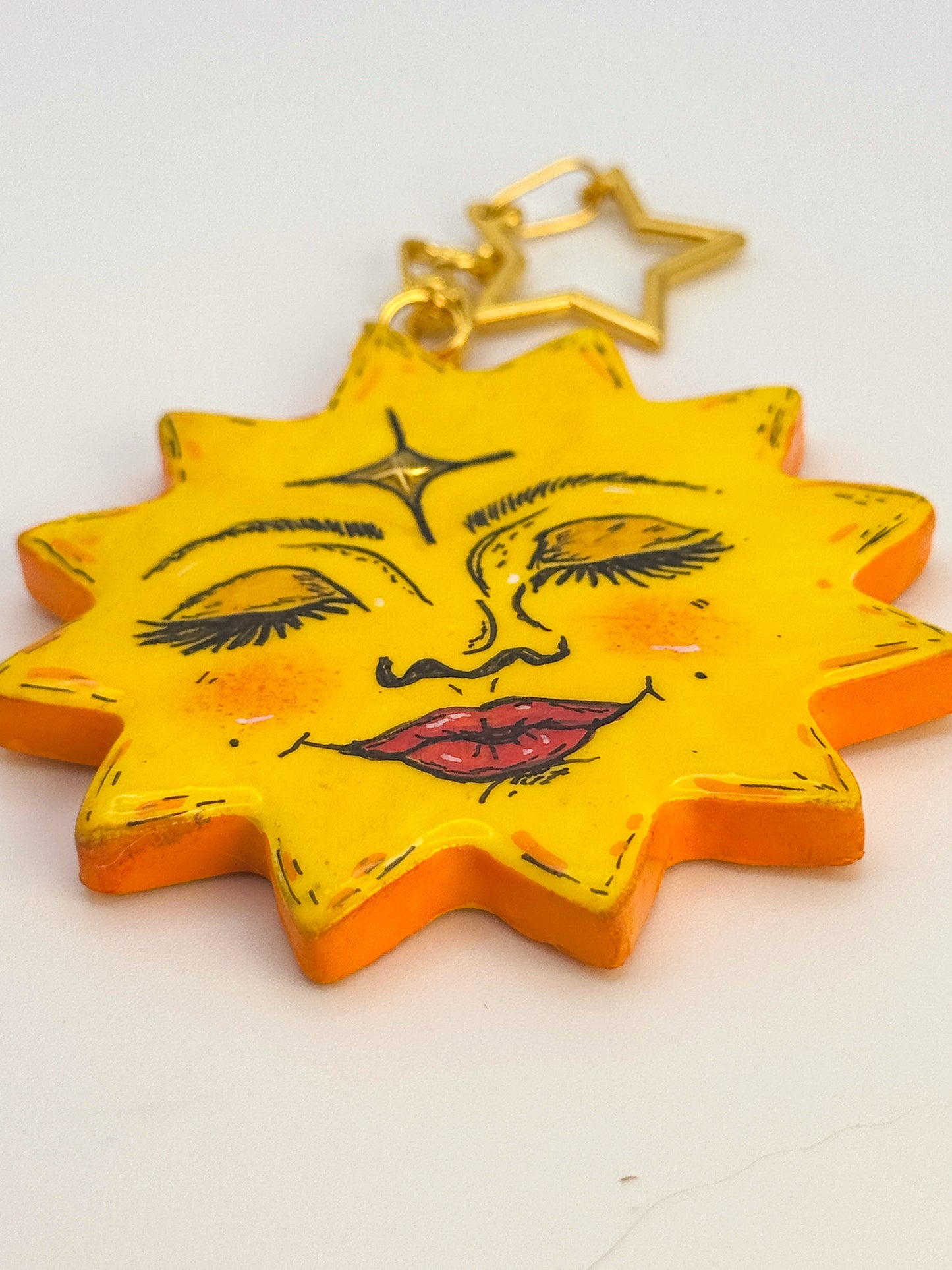 Sunny Babe Keychain – Hand-Painted Polymer Clay Charm