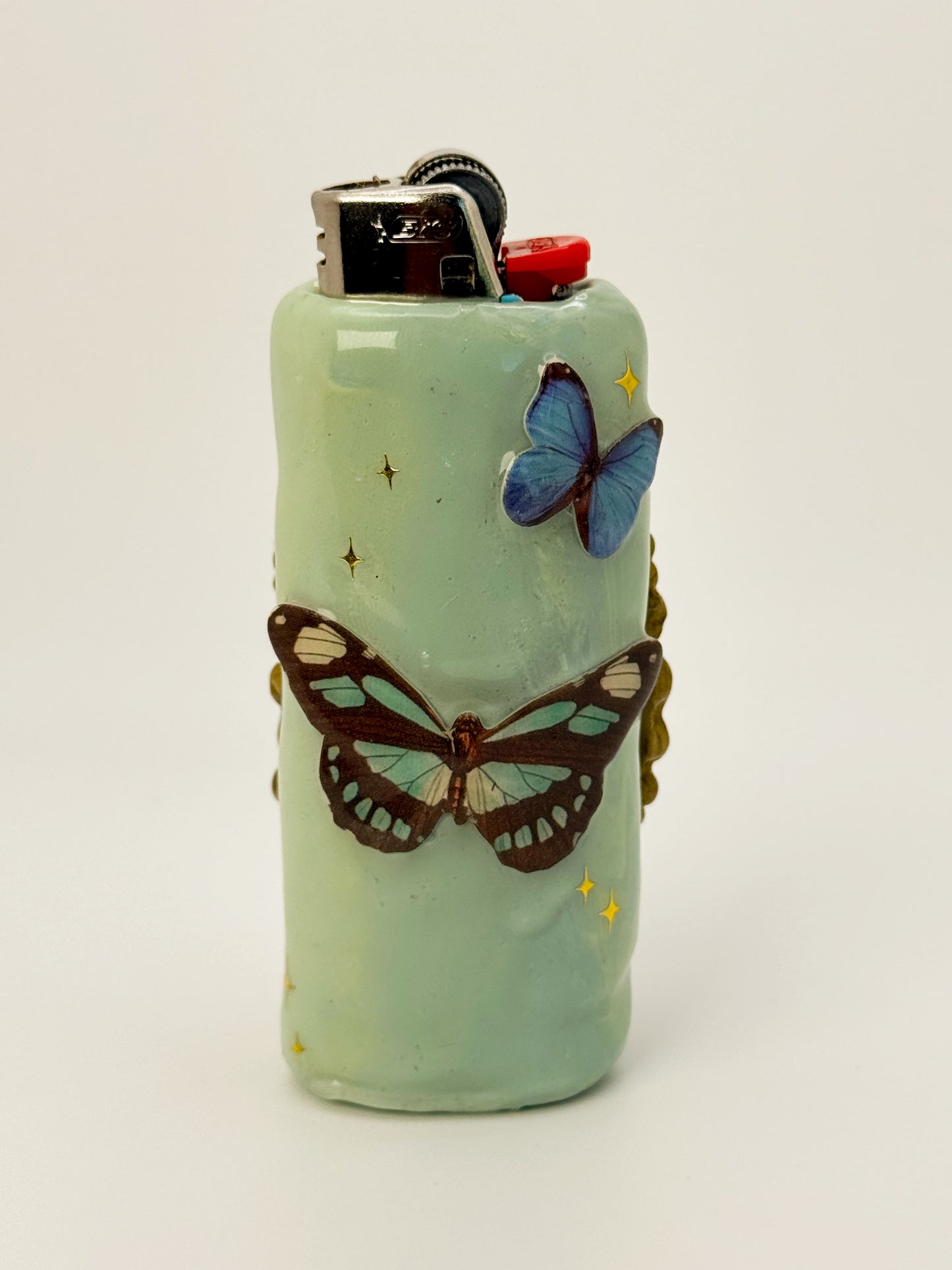 Butterfly Garden Polymer Clay Lighter Case – Vintage Portrait Style