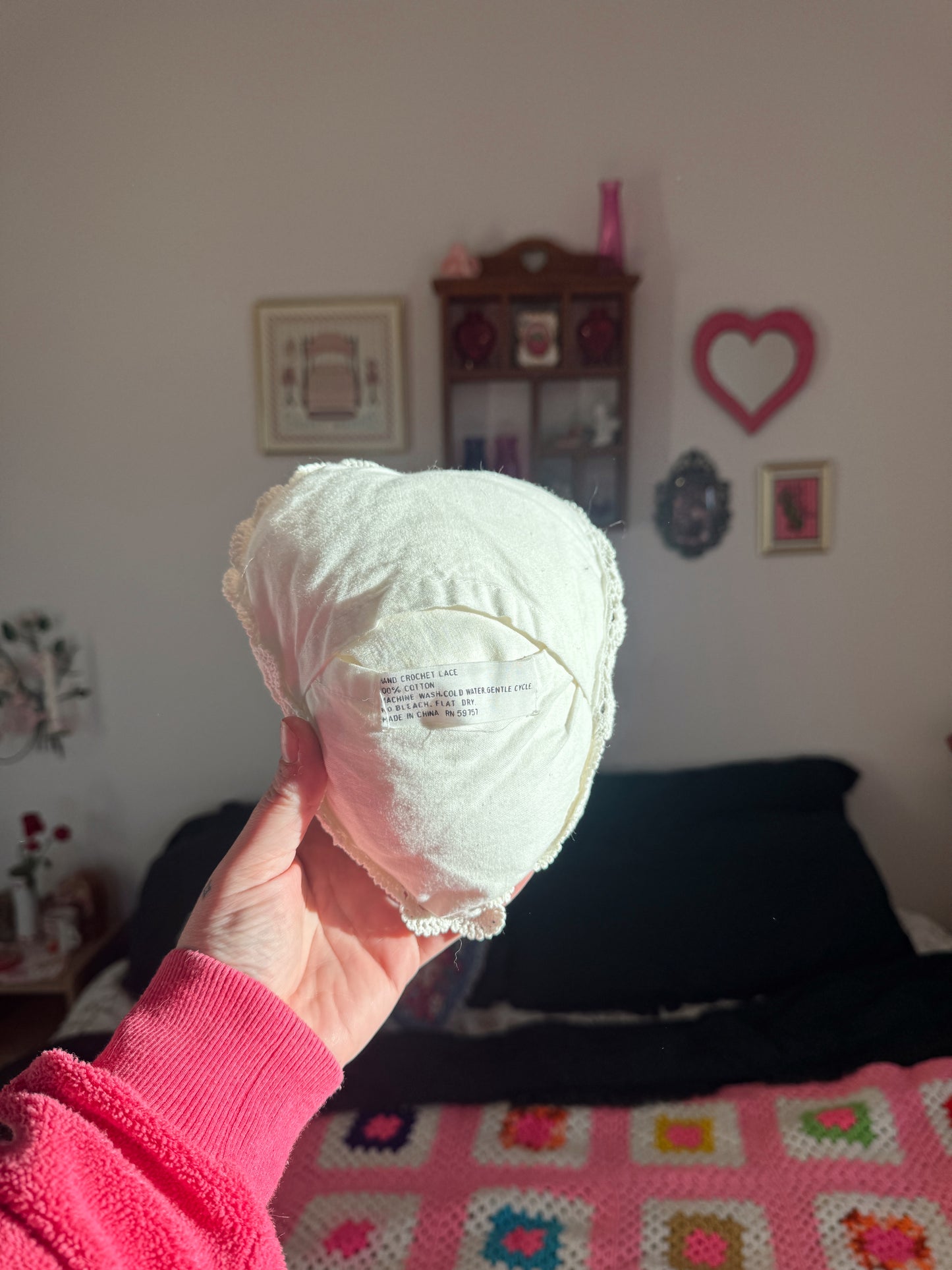 Vintage Crochet Lace Heart Pillow – Ivory Cotton, 7.5”