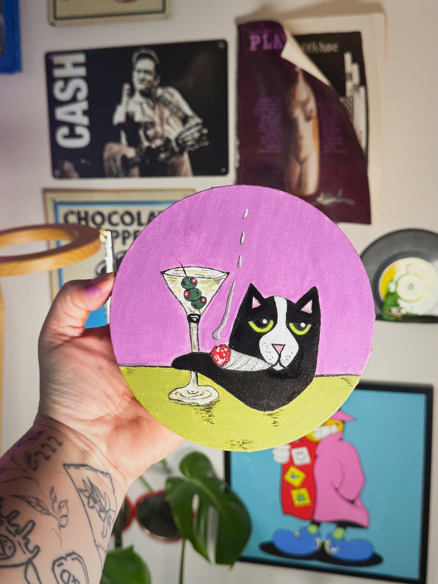 Dirty Martini Cat – Original Acrylic Painting on Round Canvas (6”)
