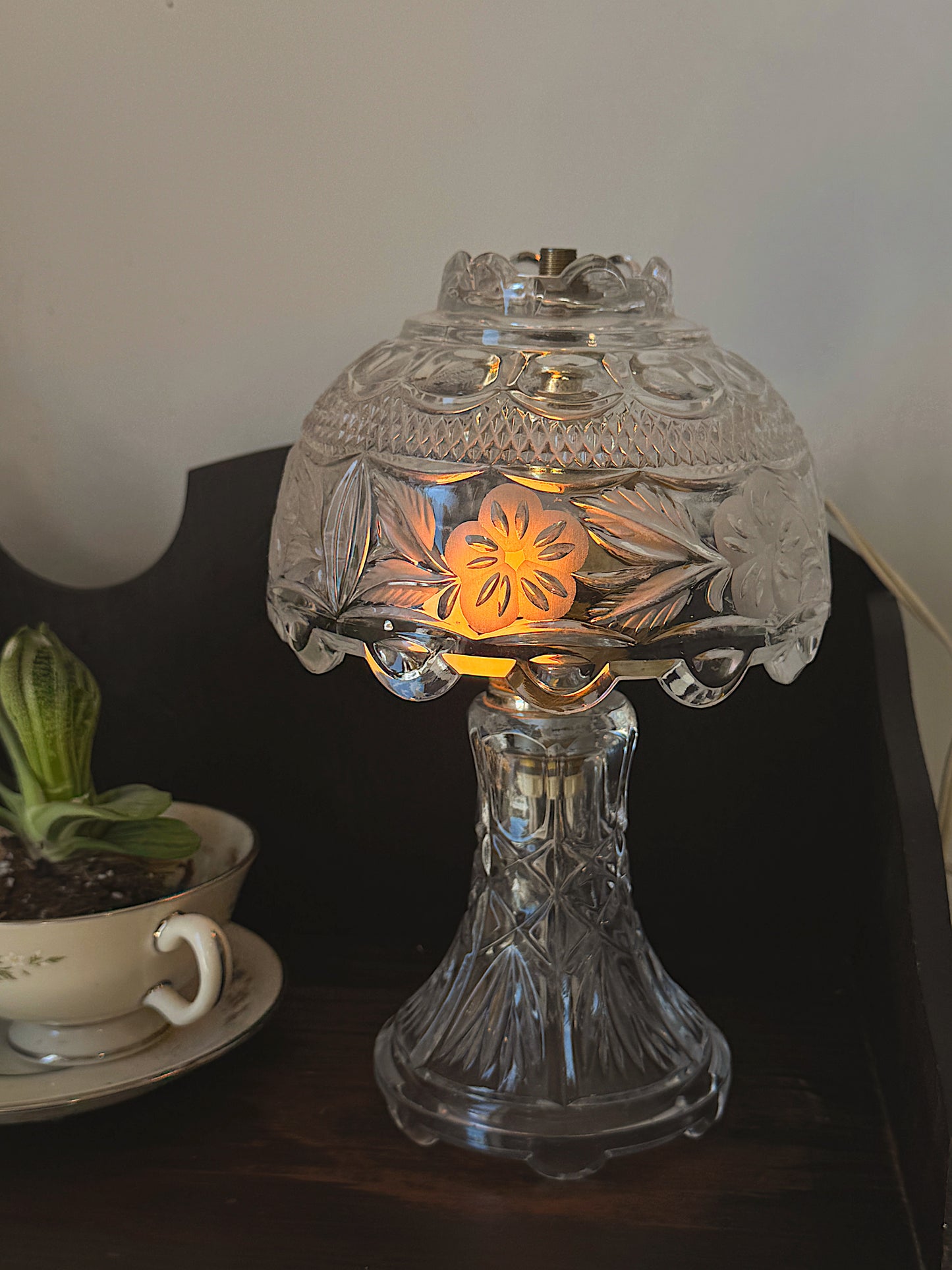 Vintage Lead Crystal Mushroom Boudoir Lamp - Etched Floral Pattern