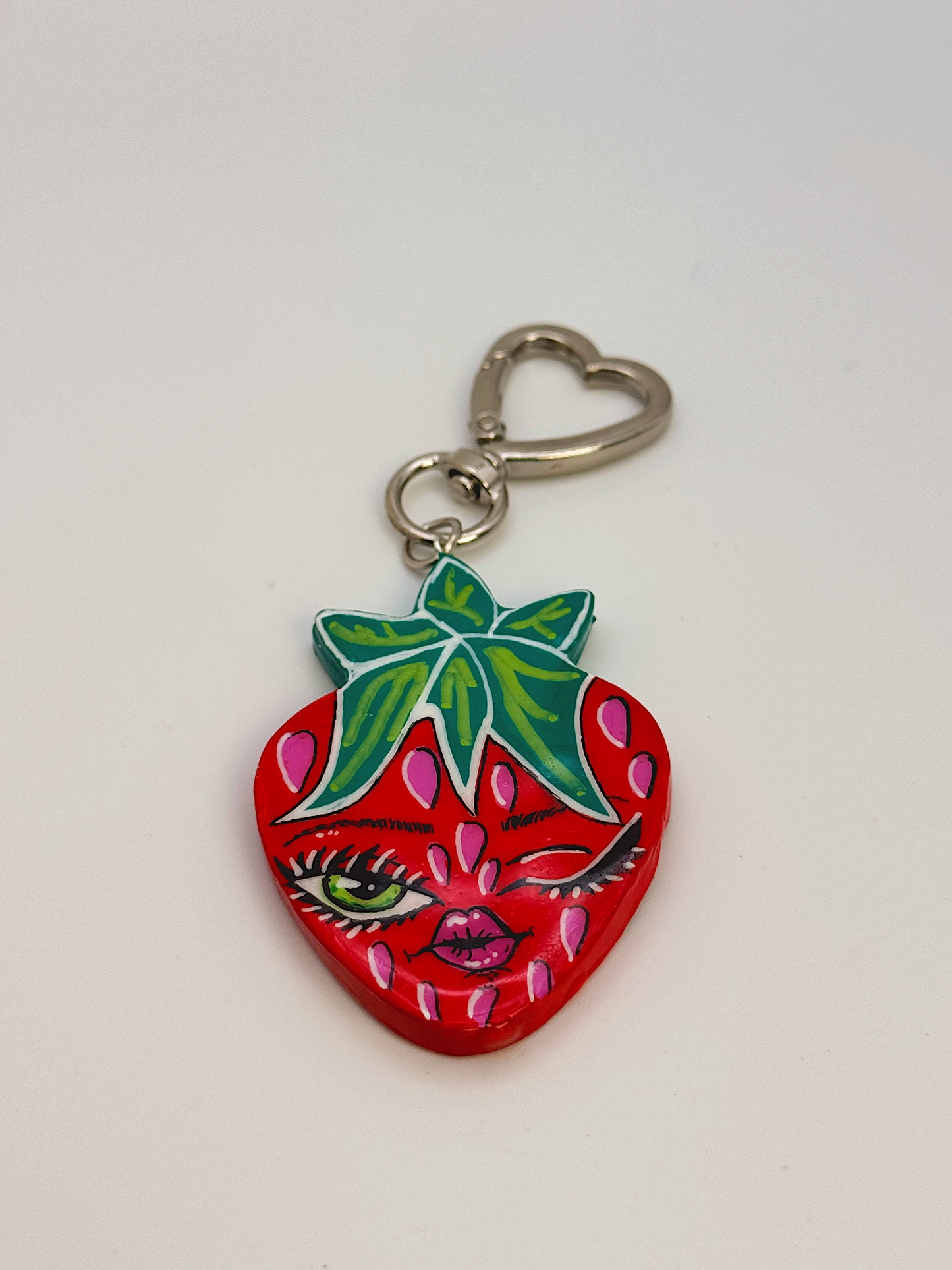 Winking Strawberry Bag Charm – Hand-Painted Strawberry Keychain with Heart Clip