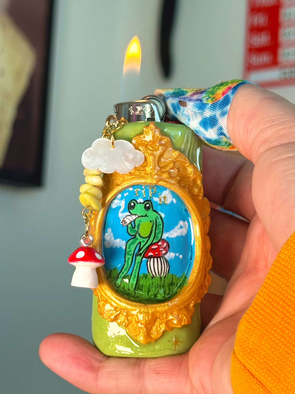Vintage Frame Rip It Frog Case with charm| Fits Standard Bic | Handmade Polymer Clay Art