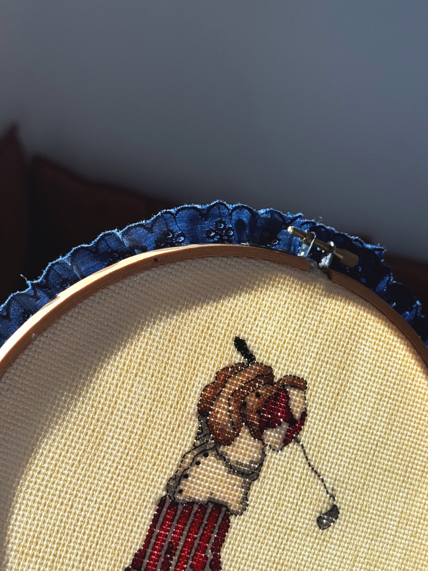 Vintage Golfing Bear Cross Stitch Wall Hanging | Framed Embroidery Hoop Art