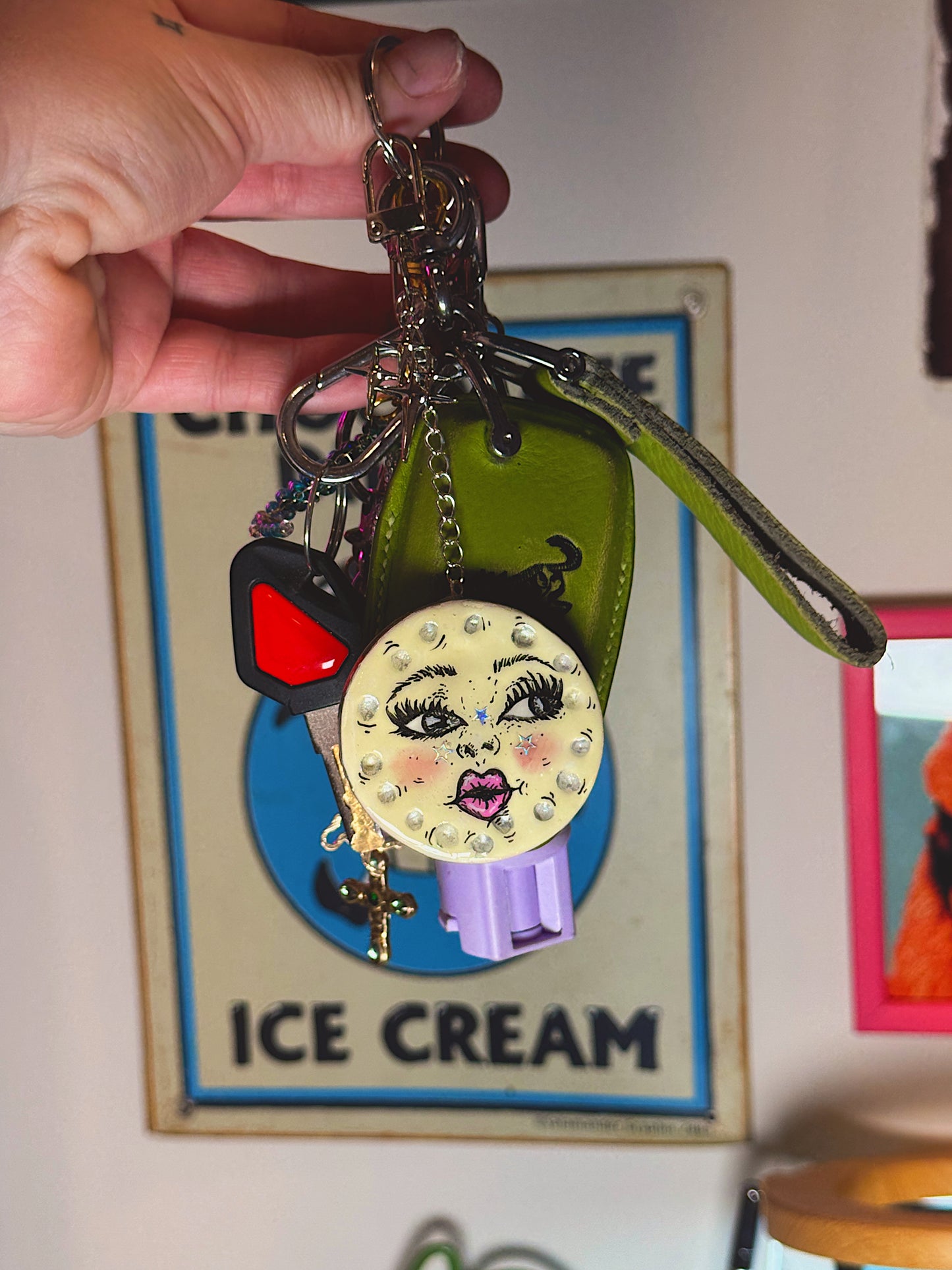 Moon Face Keychain & Bag Charm – Hand-Painted Celestial Charm with Star Accen