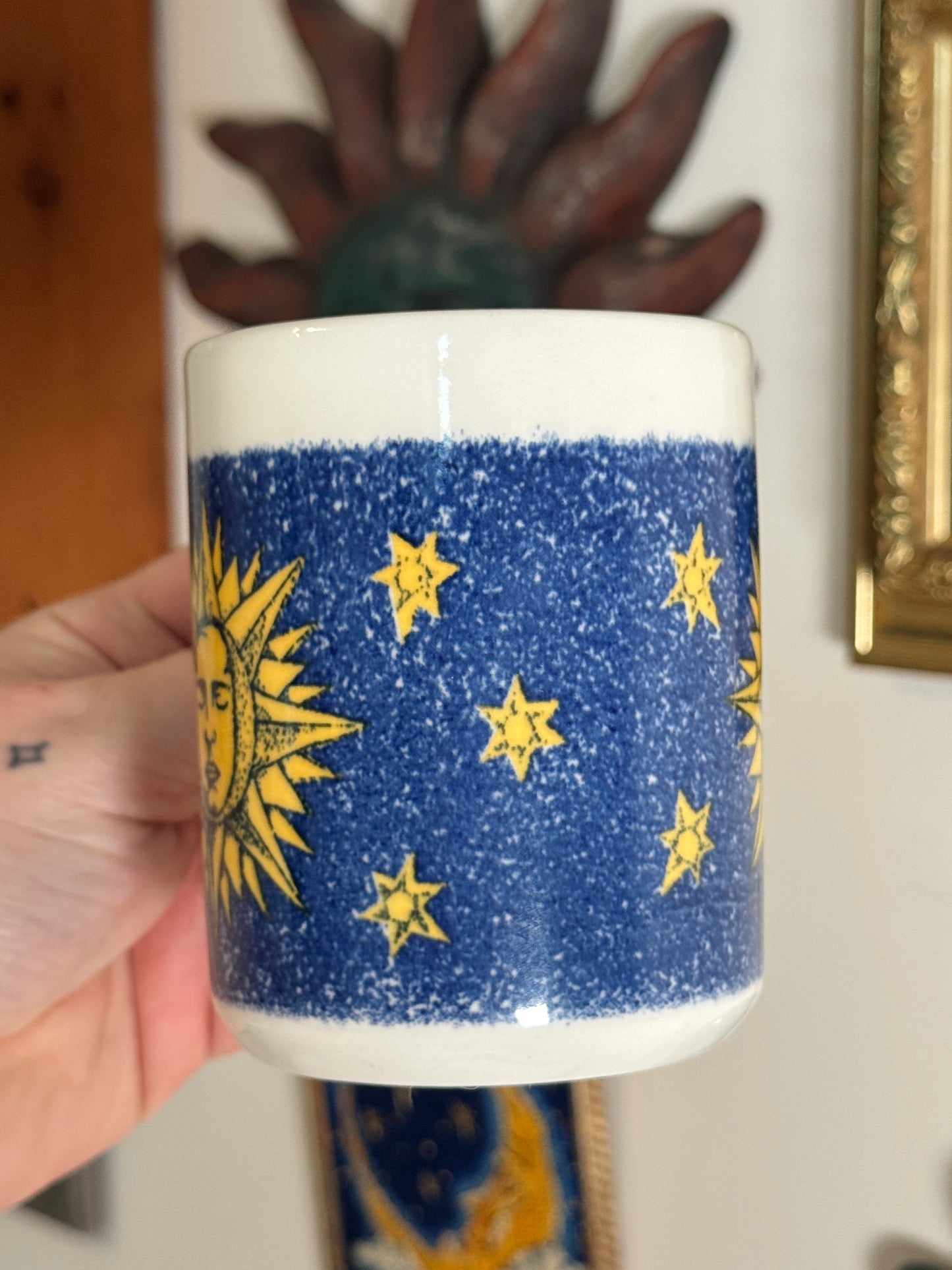 Vintage Celestial Sun Mug – Made in Britain – 90s Blue & Yellow