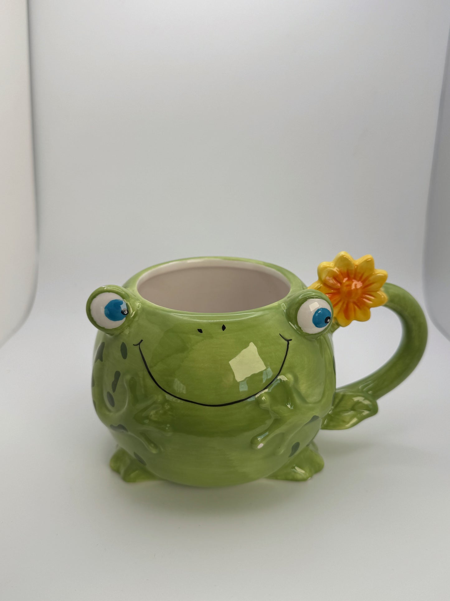 Freddy The Frog Pier One Imports Coffee Cup• Mug Planter Ceramic Frog with Sunflower