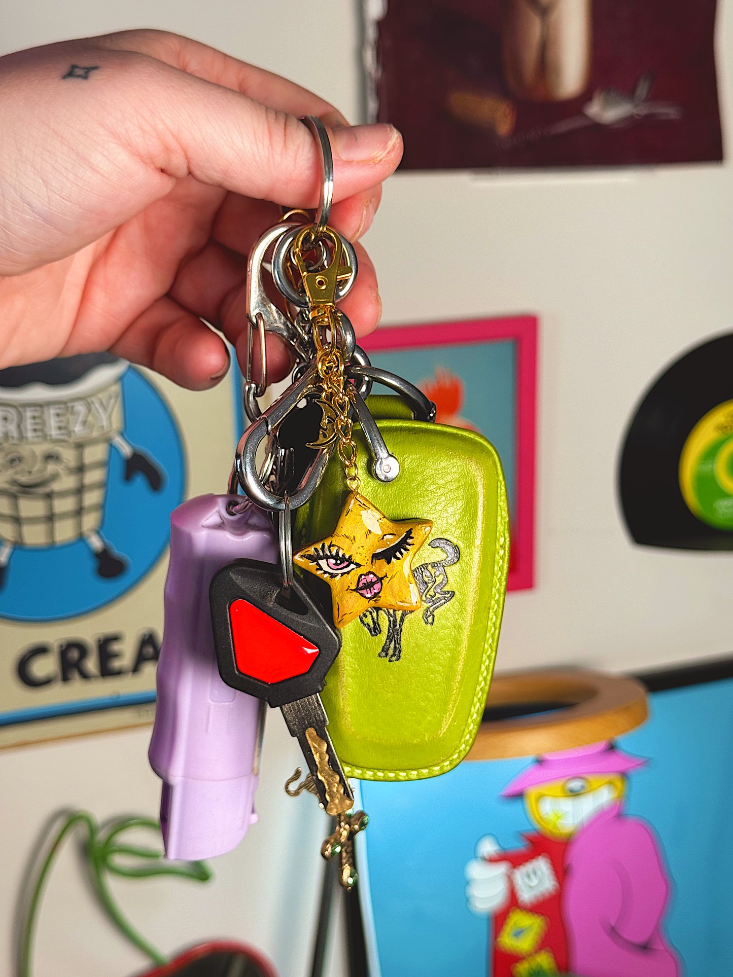 Mini Star Face Bag Charm – Hand-Painted Celestial Keychain with Gold Hardware