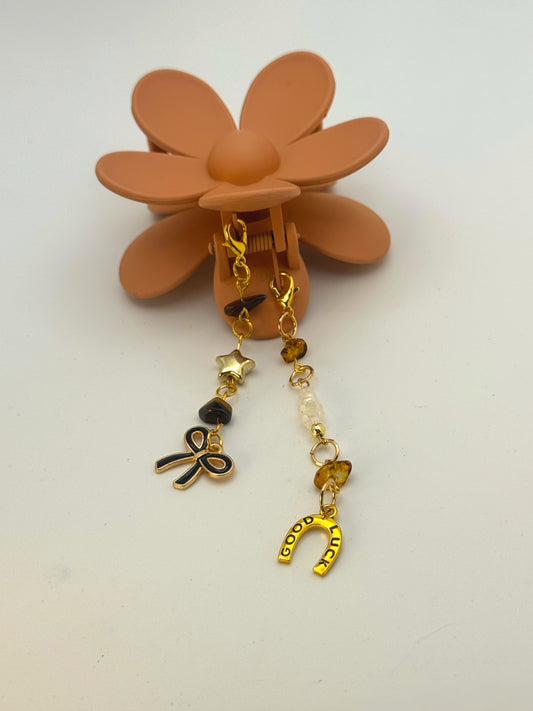 Tan Flower Medium Claw Clip with Handmade Beaded Charms | Removable Charm Clip | 3.1”