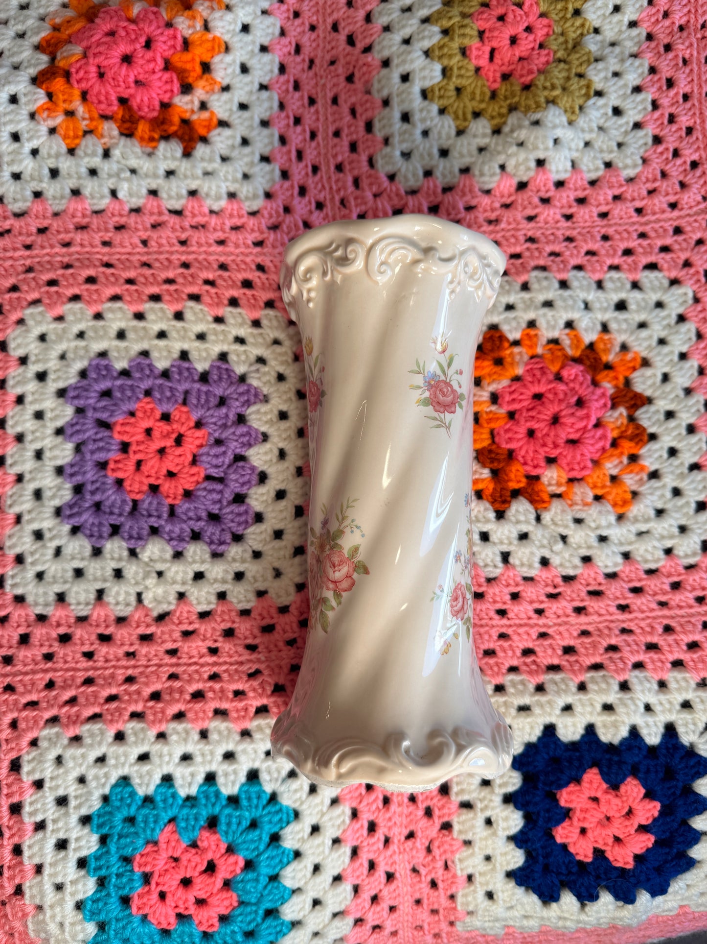 Vintage Floral Music Box Vase – Working Ceramic Music Box, 10” Tall
