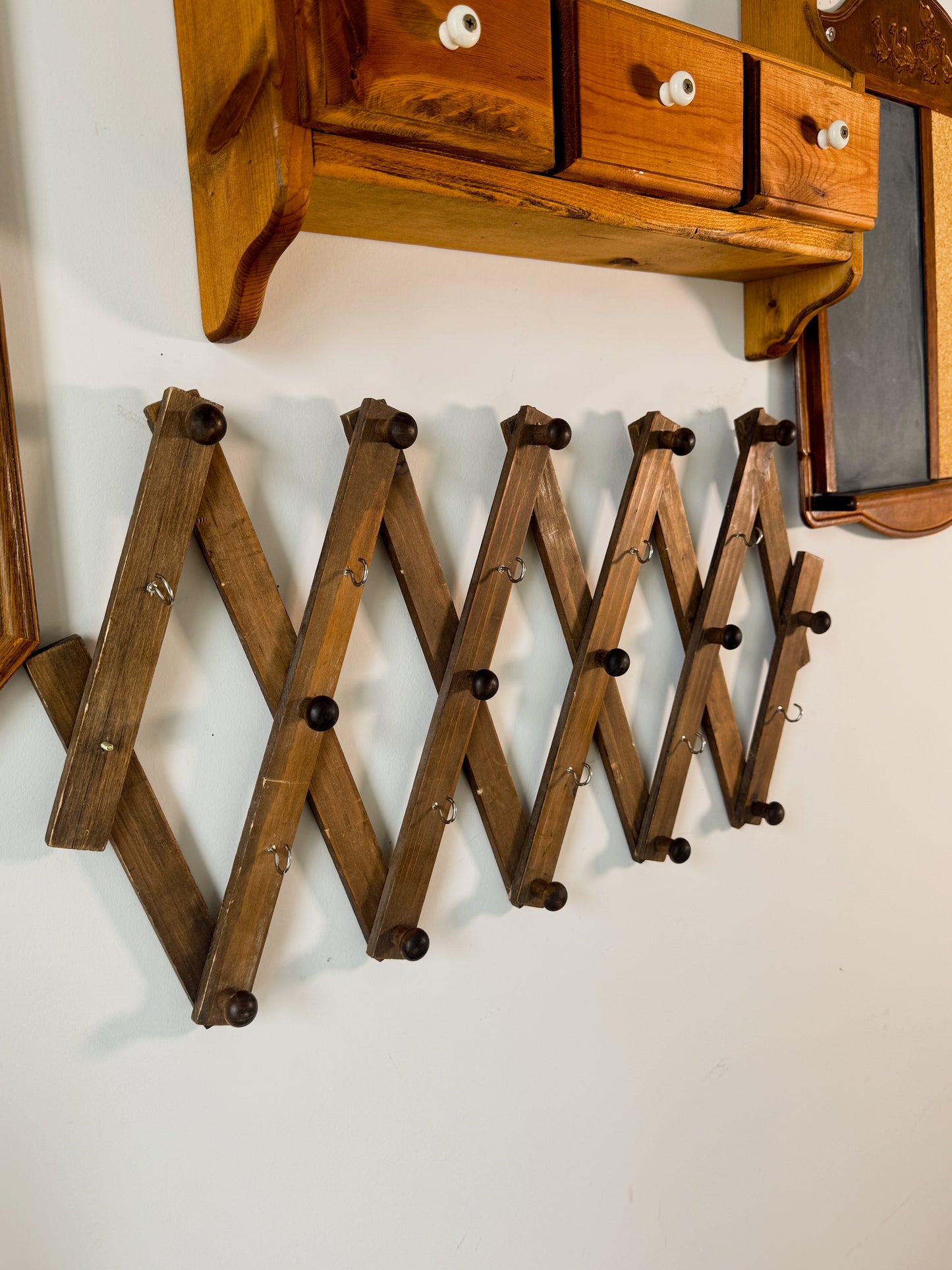 Vintage Wooden Accordion Wall Rack | Expandable Peg Hook