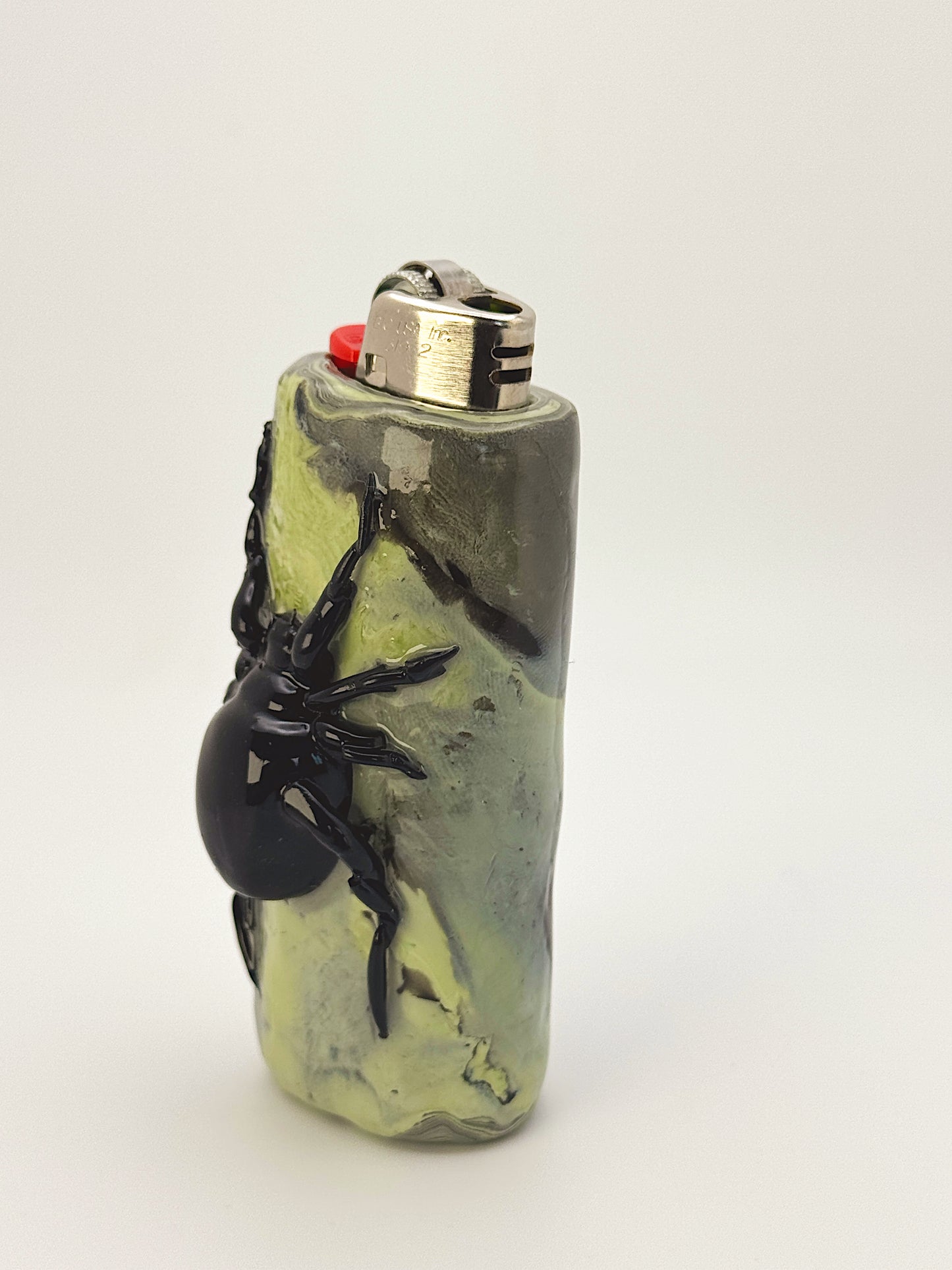 Spider Lighter Case – Hand-Sculpted Polymer Clay Functional Art