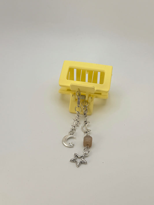 Yellow Small Claw Clip with Handmade Beaded Charms | Removable Charm Clip | 2.1”