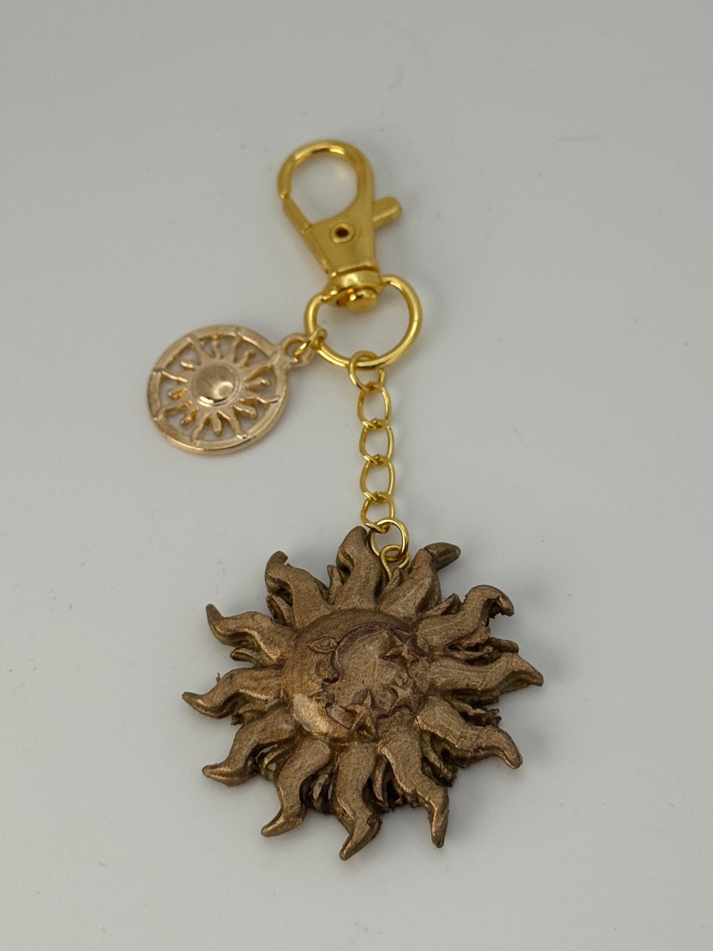 Celestial Sun Bag Charm – Gold Sun & Moon Keychain – Vintage-Inspired Whimsigoth Charm