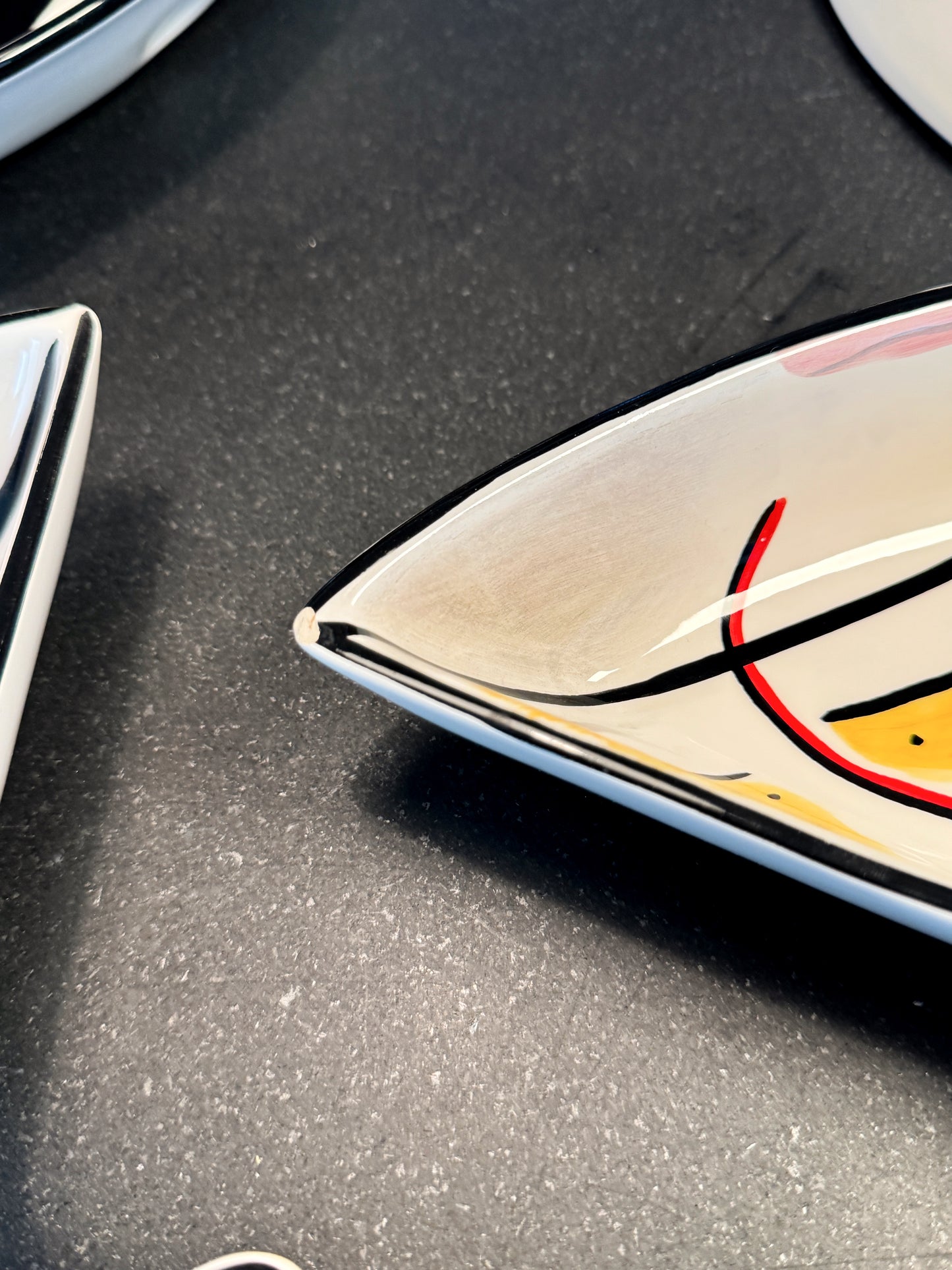 Vintage Martini Party Serving Set – 2 Hand-Painted Cocktail Trays + 4 Martini Glass Plat