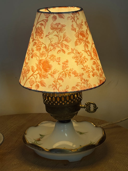 Vintage Milk Glass Accent Lamp – Floral Cottagecore Boudoir Light – 10” Tall
