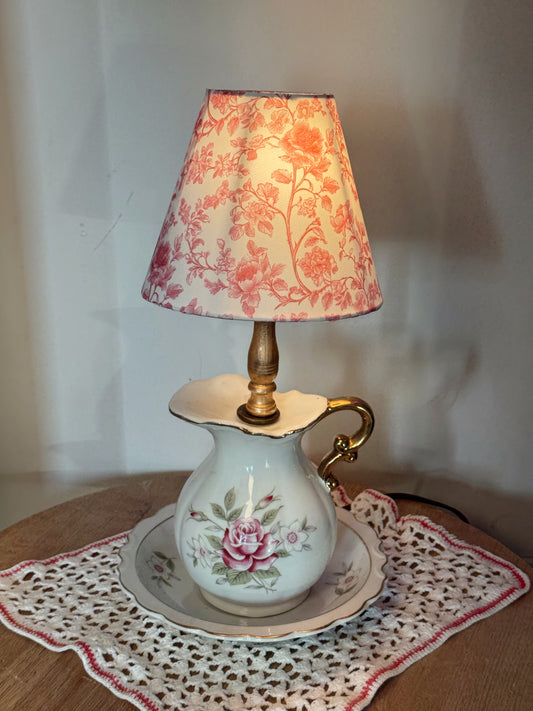 Vintage Cottagecore Floral Pitcher Lamp – 14” Porcelain Rose Table Lamp