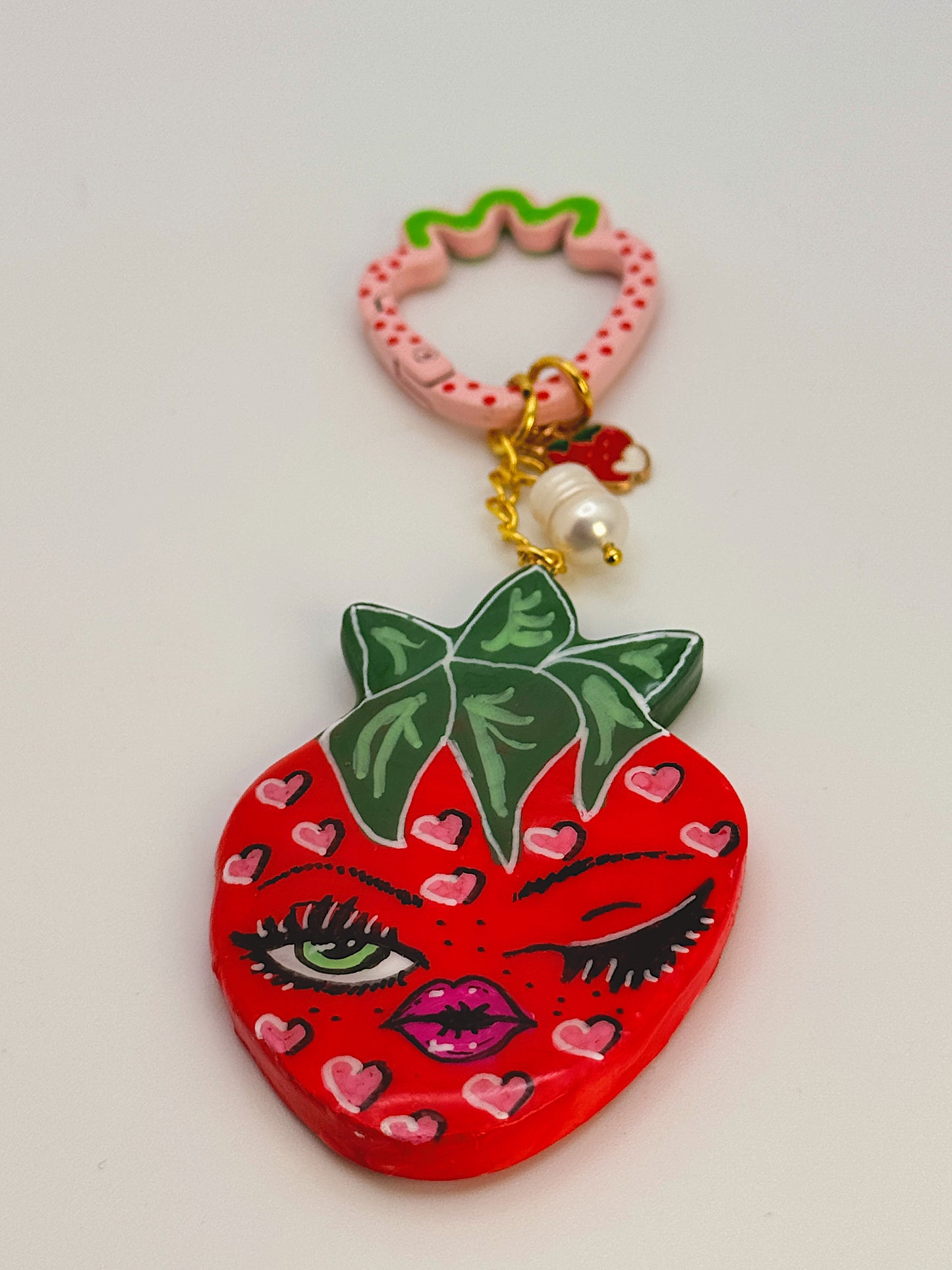 Winking Strawberry Bag Charm – Handmade Strawberry Keychain with Heart Clip