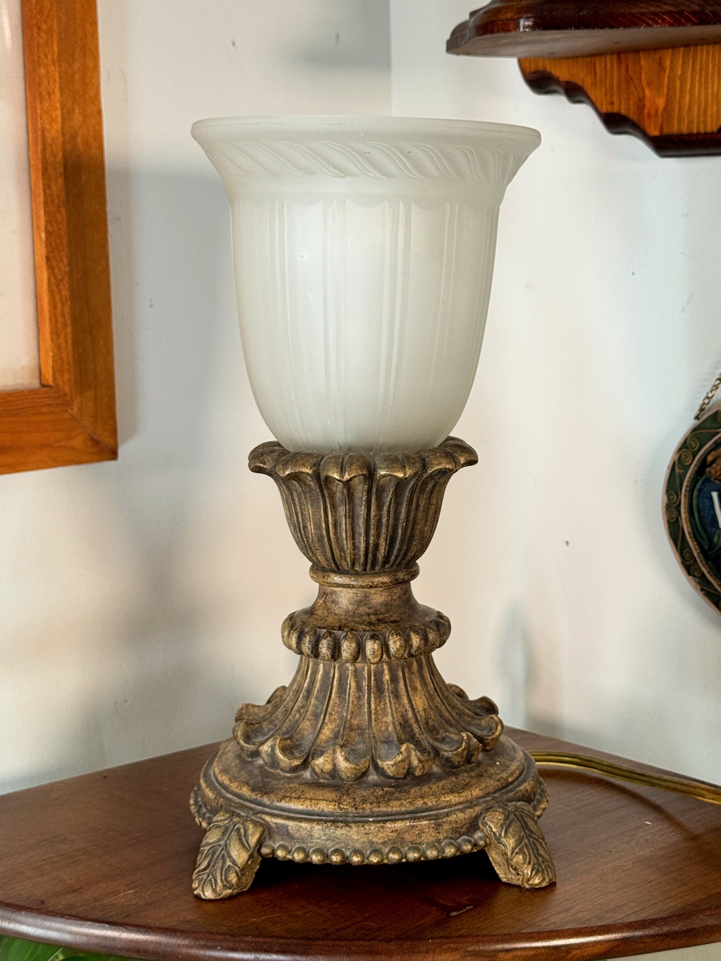 Vintage Table Lamp with Frosted Glass Shade – Heavy Ornate Base