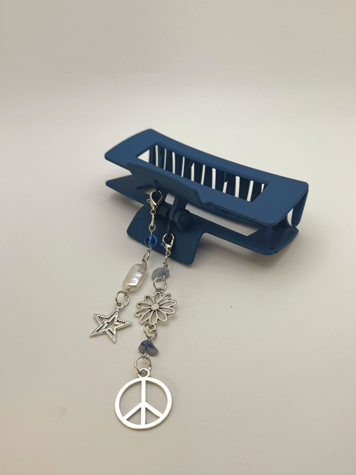 Blue Large Claw Clip with Handmade Beaded Charms | Removable Charm Clip | 4.1”