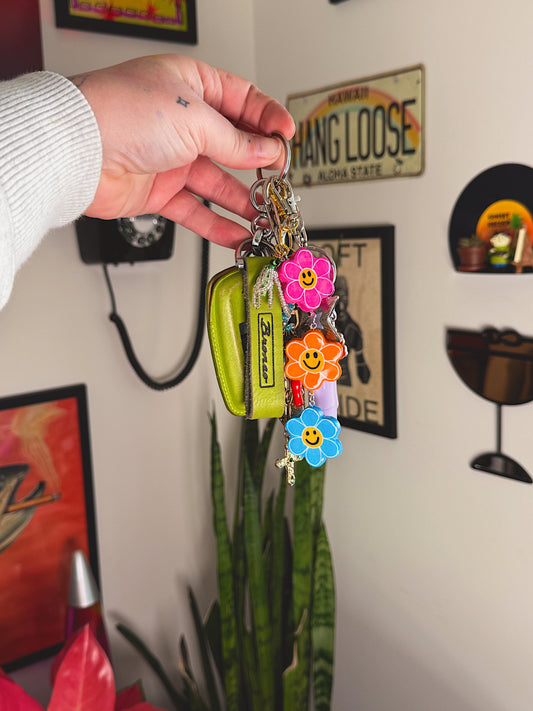 Mood Swing Flower Keychain Handmade Double-Sided Smiley Flower Charm