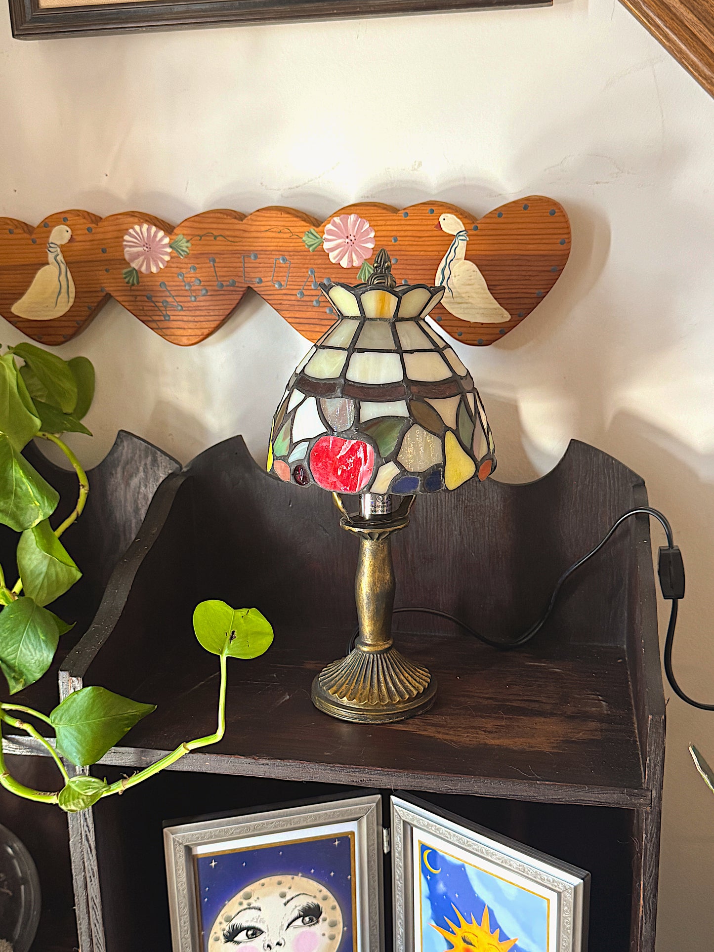 Vintage Tiffany Style Stained Glass Lamp – Fruit Design – Small Accent Table Lamp