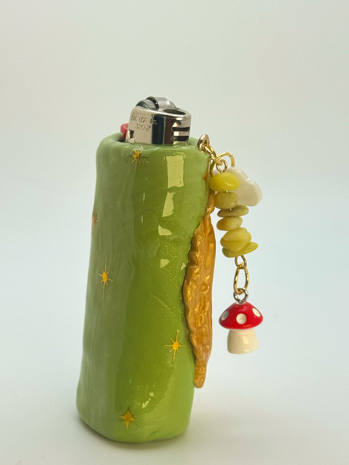 Vintage Frame Rip It Frog Case with charm| Fits Standard Bic | Handmade Polymer Clay Art