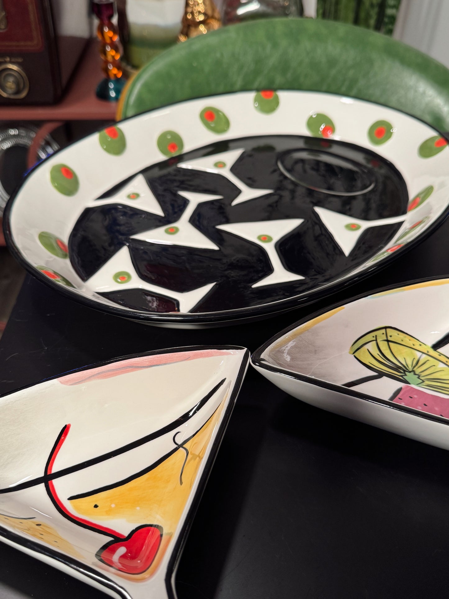 Vintage Martini Party Serving Set – Hand-Painted Cocktail Tray + 4 Martini Glass Plat