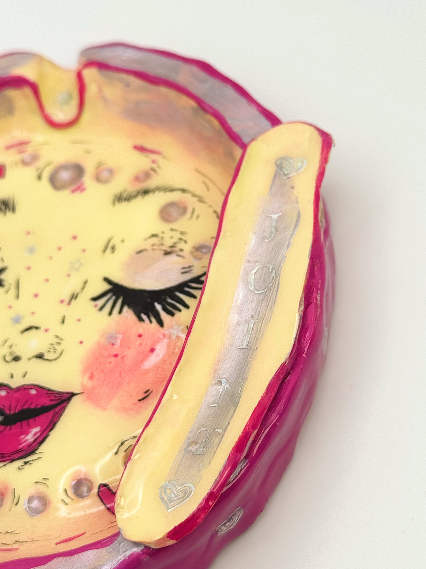 Pink Smoking Moon Ashtray – Hand-Painted Celestial Moon Dish (5.5”)