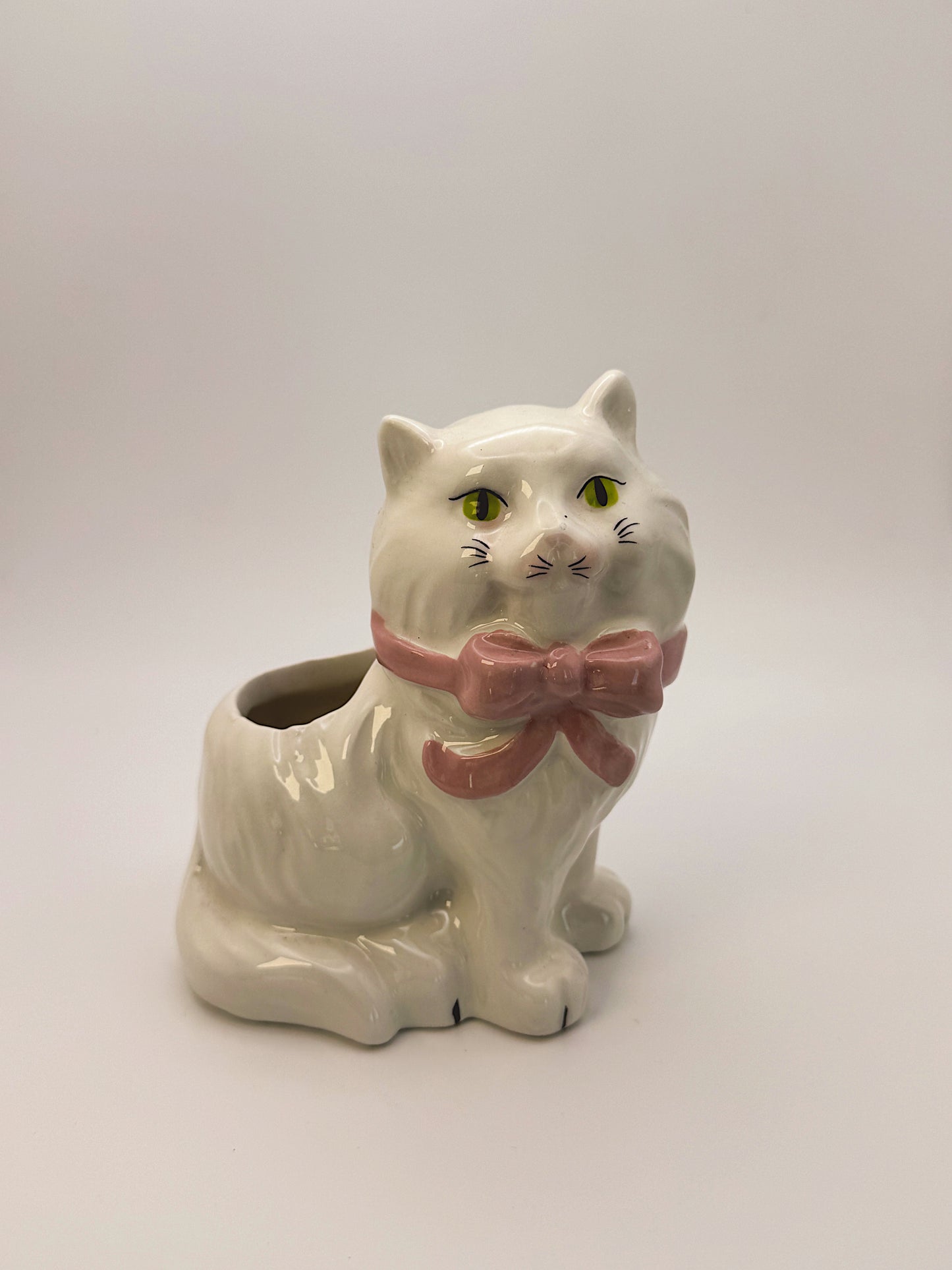 Ceramic Cat Match Holder with Strike Plate – Pink Bow