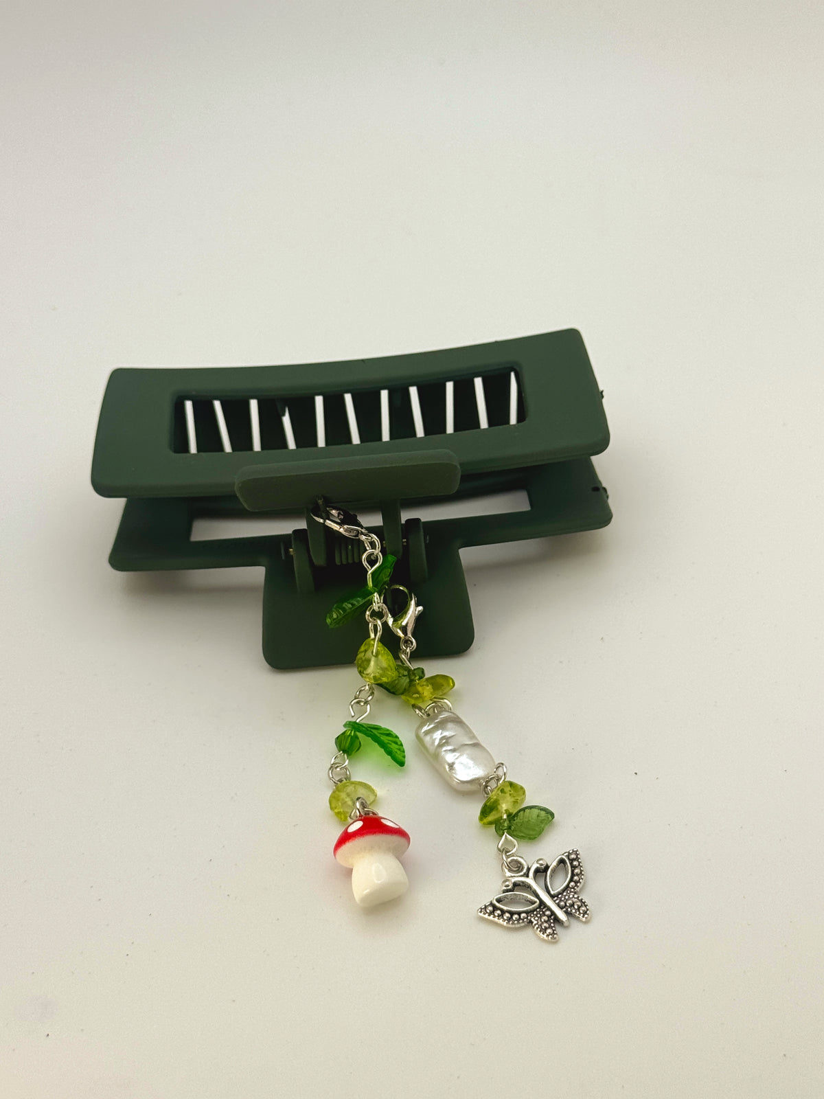 Dark Green Medium Claw Clip with Handmade Beaded Charms | Removable Charm Clip | 3.1”