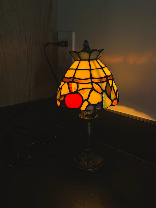 Vintage Tiffany Style Stained Glass Lamp – Fruit Design – Small Accent Table Lamp