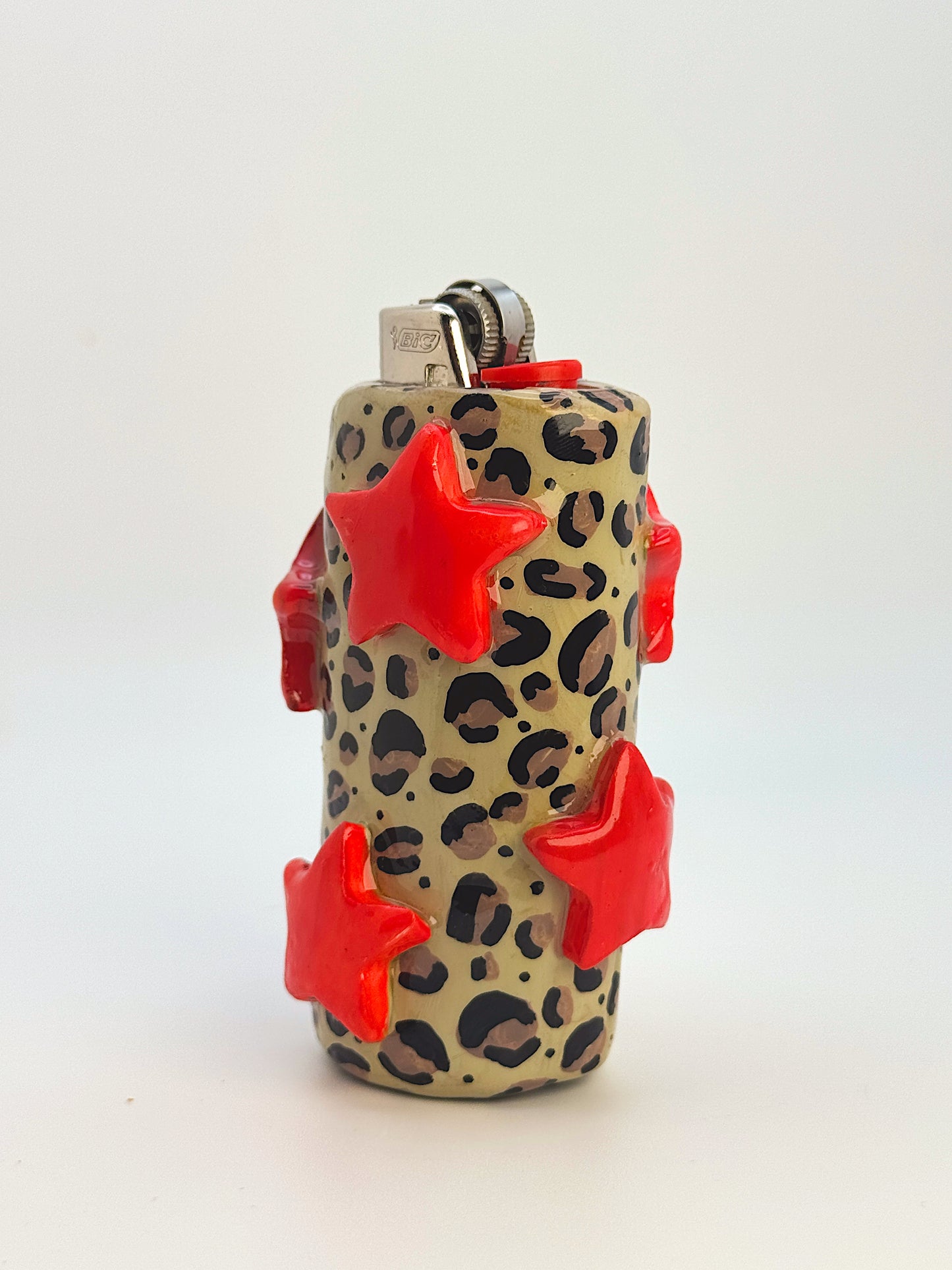Leopard Star Power – Hand-Sculpted Lighter Case