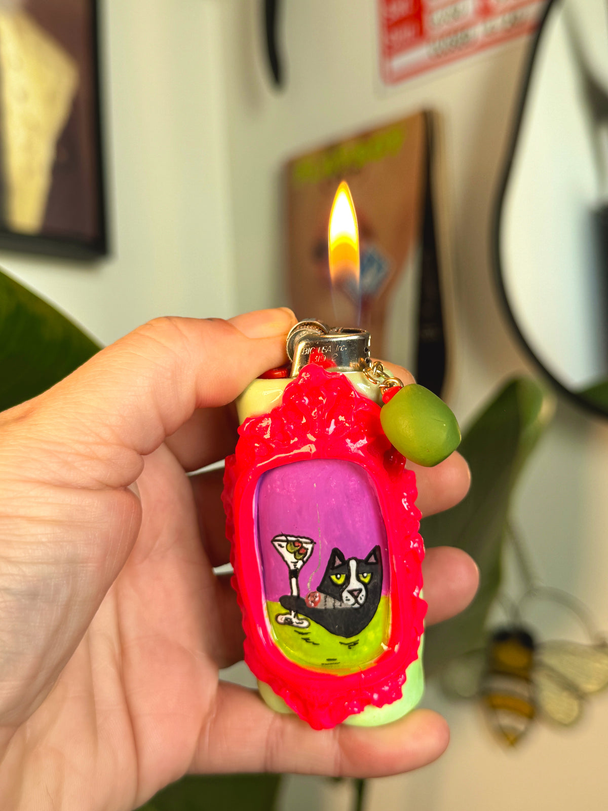 Vintage Frame Martini Kitty Case with charm| Fits Standard Bic | Handmade Polymer Clay Art