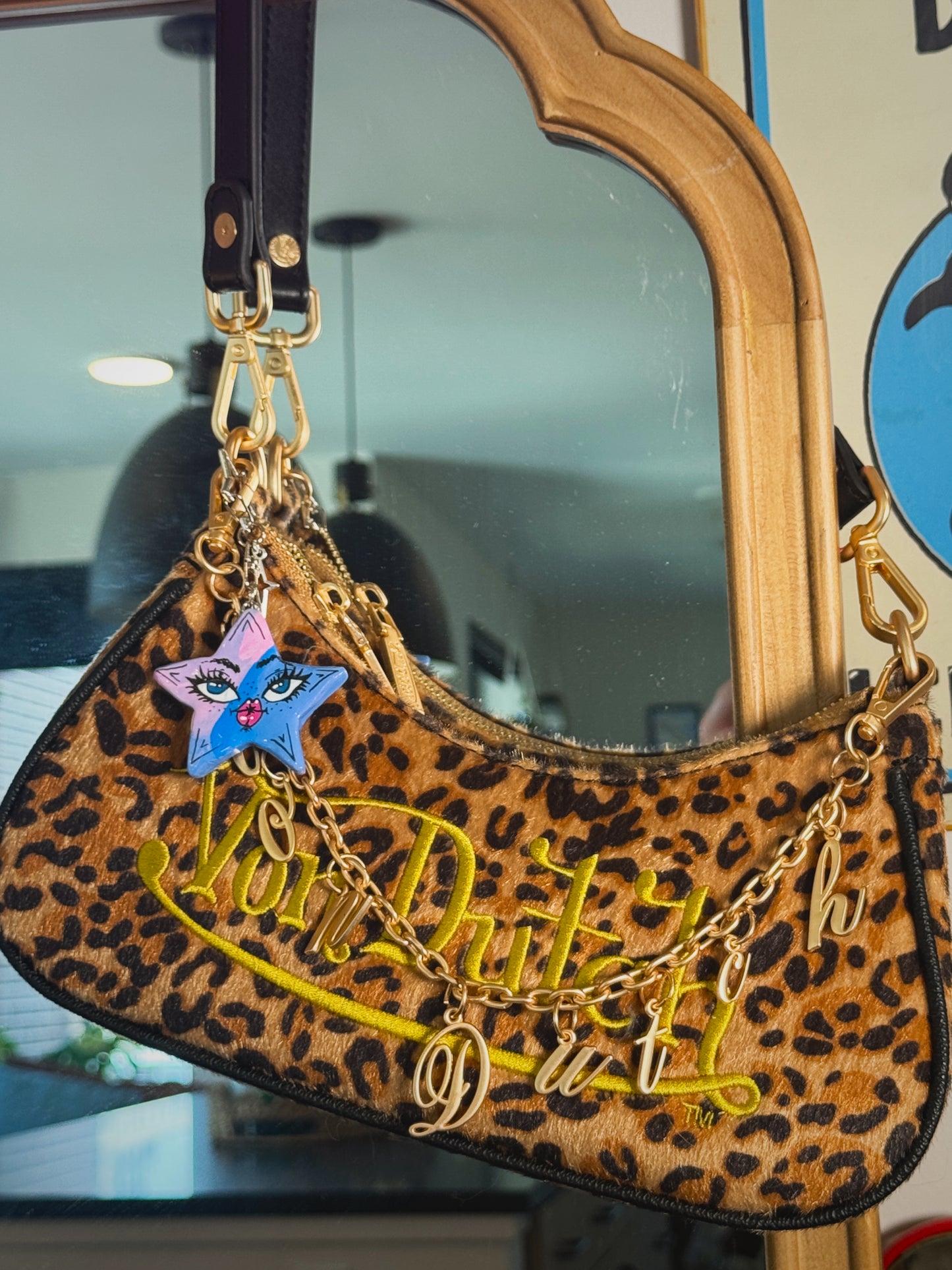 Sassy Star Keychain – Handmade Polymer Clay Bag Charm