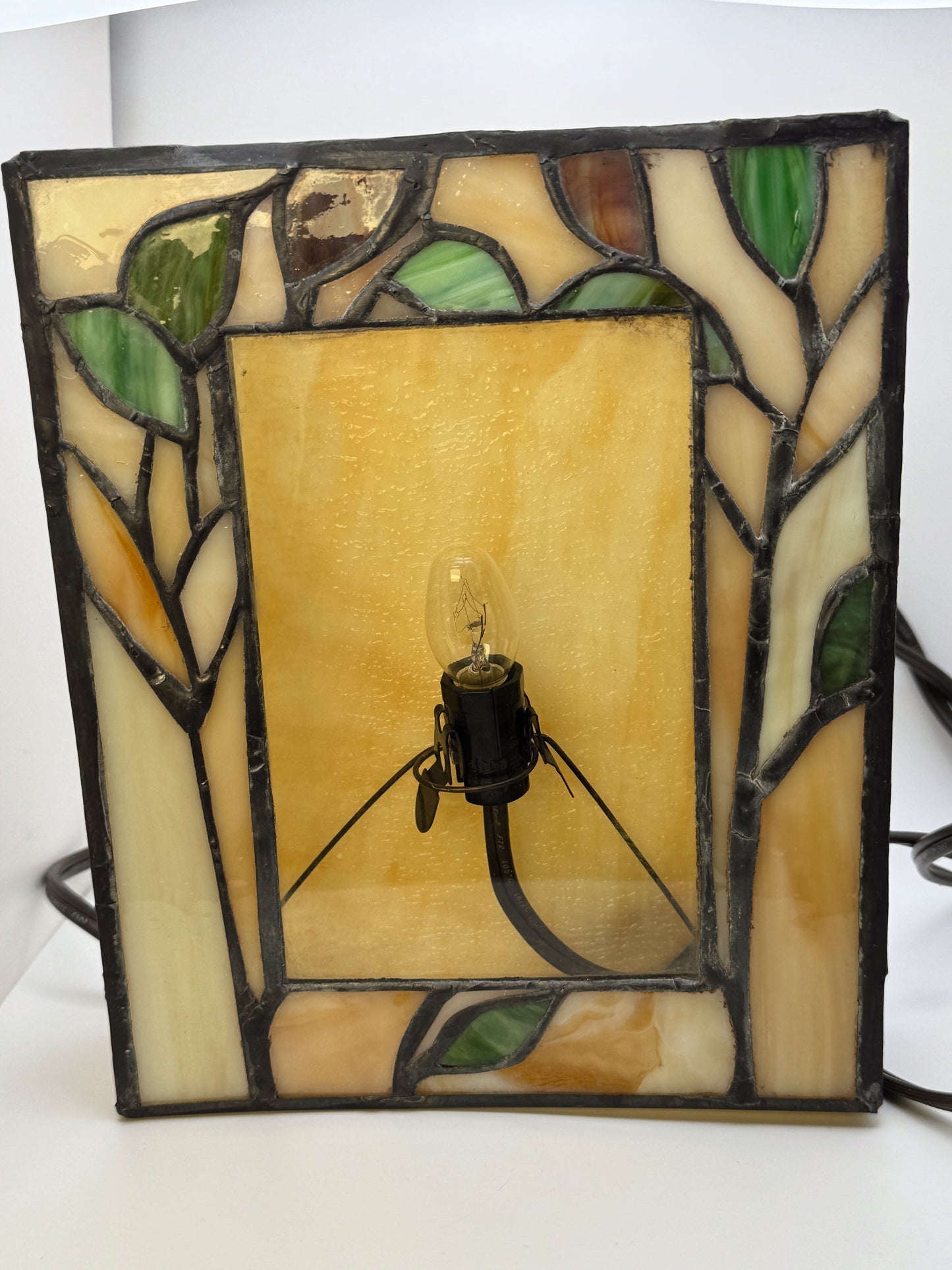 Vintage Stained Glass Accent Lamp | Arts & Crafts / MCM Style | Warm Amber Glow