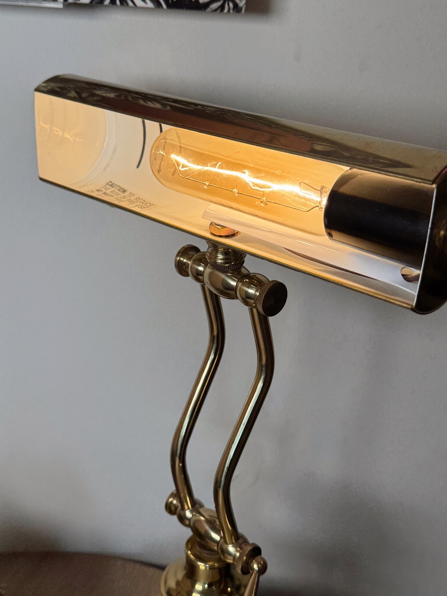 MCM Antique Brass Banker’s Lamp – Vintage Articulating Desk Lamp – Dimmable – Mid-Century Modern