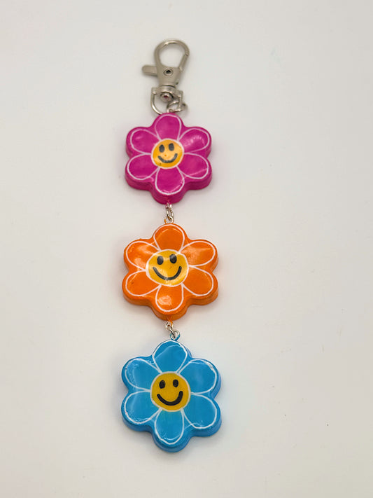 Mood Swing Flower Keychain Handmade Double-Sided Smiley Flower Charm