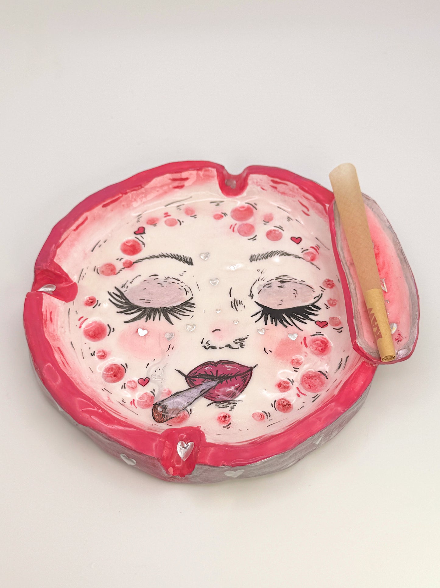 Pink Smoking Moon Ashtray with Joint Holder – Hand-Painted Celestial Moon (5.5”)