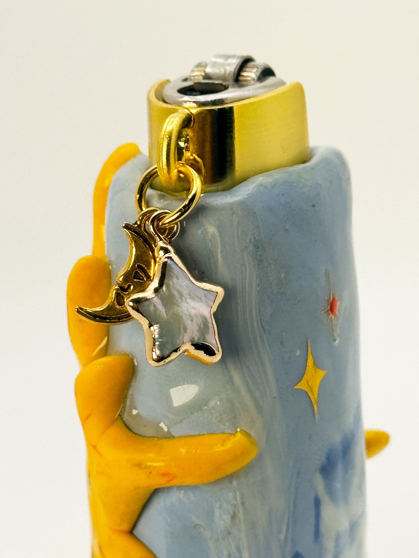 Miss Sunny Girl Lighter Case w/ charm | Fits Standard Bic