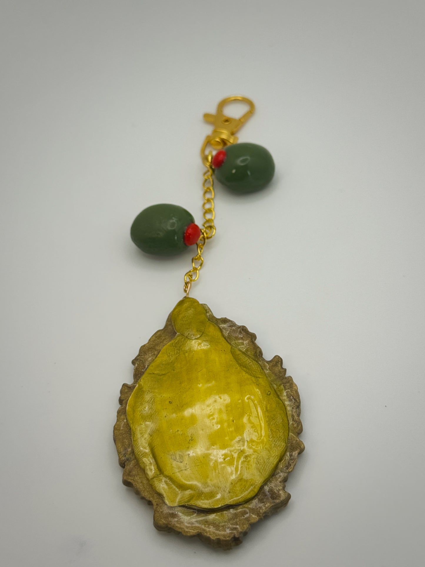 Vintage Frame Martini Cat Keychain – Handmade Polymer Clay Bag Charm